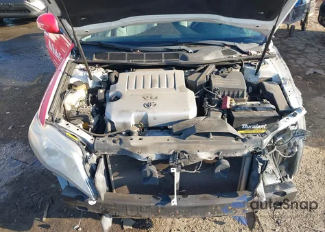 2011 Toyota Avalon Limited z USA, uszkodzony, nr VIN 4T1BK3DB9BU413784